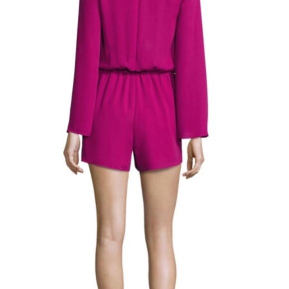 Decree Laceup Bellsleeve Romper Juniors - Picture 2 of 4